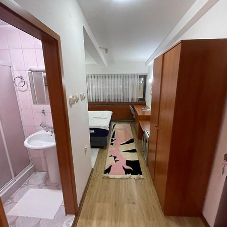 Hotel Square Skopje Eksteriør bilde