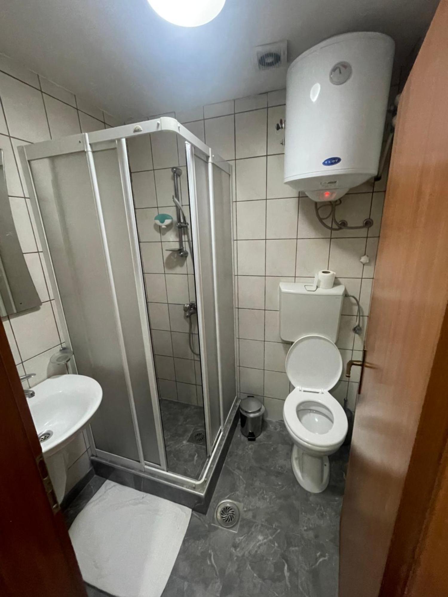 Hotel Square Skopje Eksteriør bilde