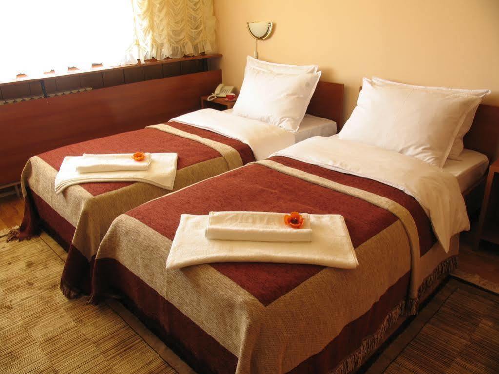 Hotel Square Skopje Eksteriør bilde