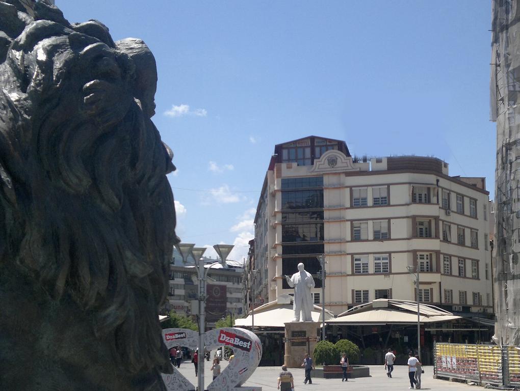 Hotel Square Skopje Eksteriør bilde