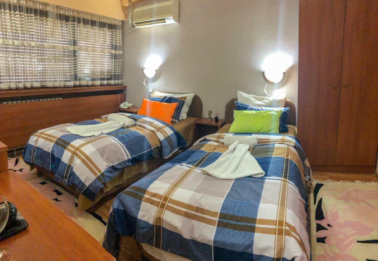 Hotel Square Skopje Eksteriør bilde