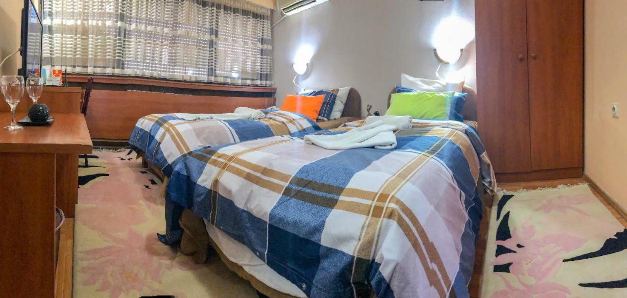 Hotel Square Skopje Eksteriør bilde